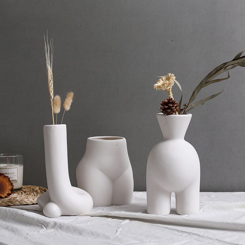Modern Ceramic Art Vase: Hot-Selling Crafts for Dried Flower Arrangements and Home Decoration
