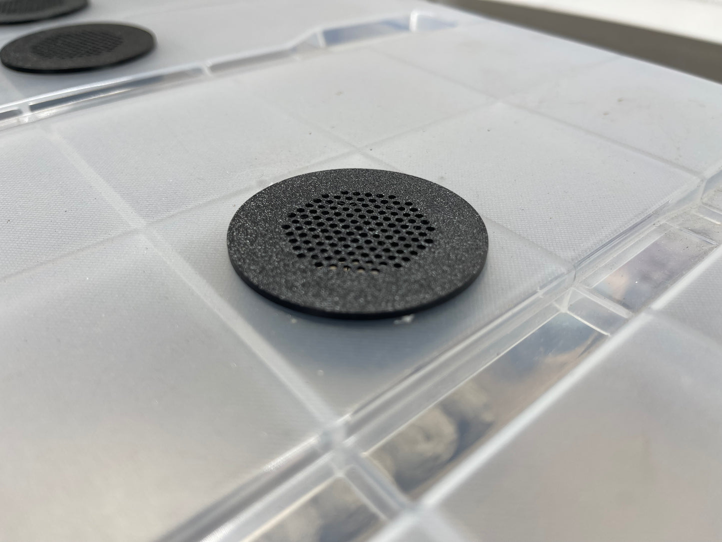 3D Printed Circular Vent – Durable PETG Ventilation for Isopod & Invertebrate Enclosures-2 Pack-1.5"